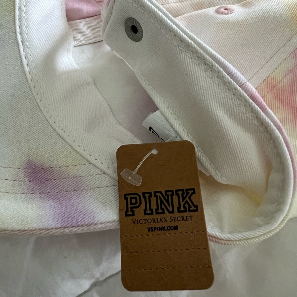 Pink Cap - Picture 2 of 4